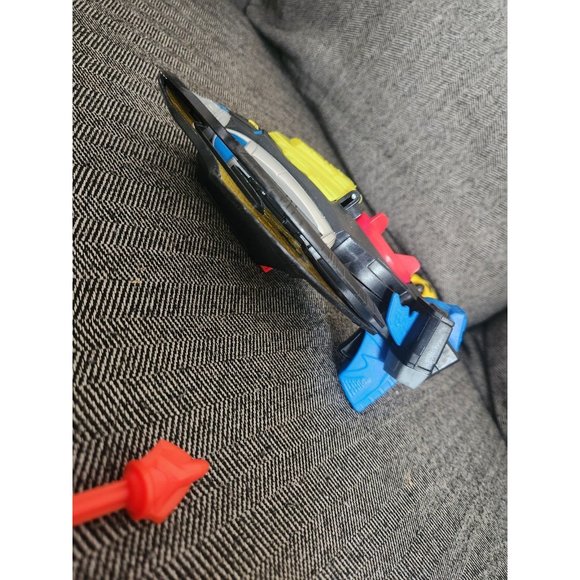 Imaginext Batwing Launcher Gun- Includes Batman Figurine and Bullets - Picture 2 of 5